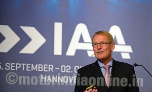 IAA-DaimlerBus-HartmutSchick-pic