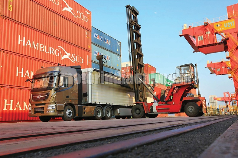 Dongfeng trucks volvo