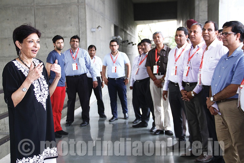 Mahindra-MPOWERs-pic-4