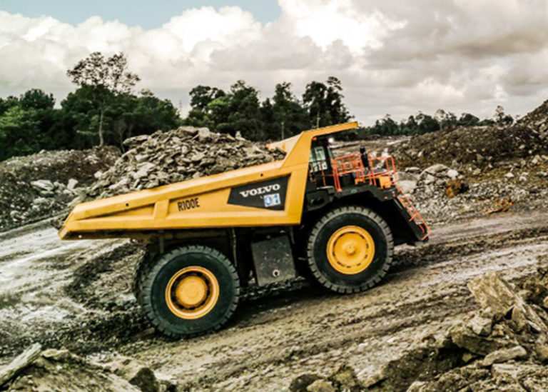 Volvo R100e Engine Volvo CE unveils lighter-bodied R100E for Indonesian market – Motorindia